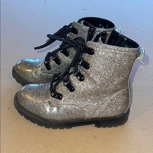 Girls silver glitter combat boot size 12